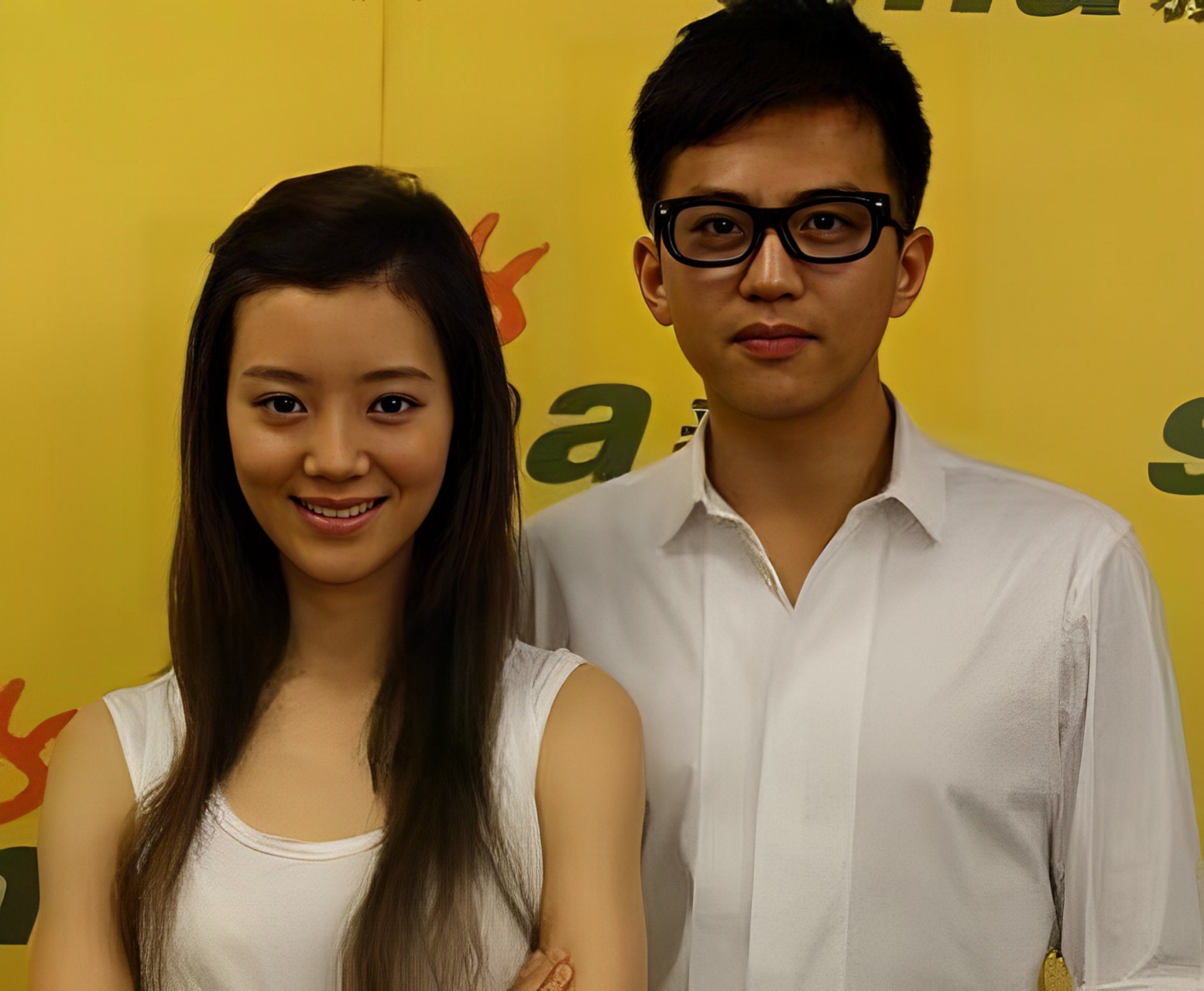 邓超和车晓曾经合作演出一对情侣时,两人配合默契,后来传出两人互相