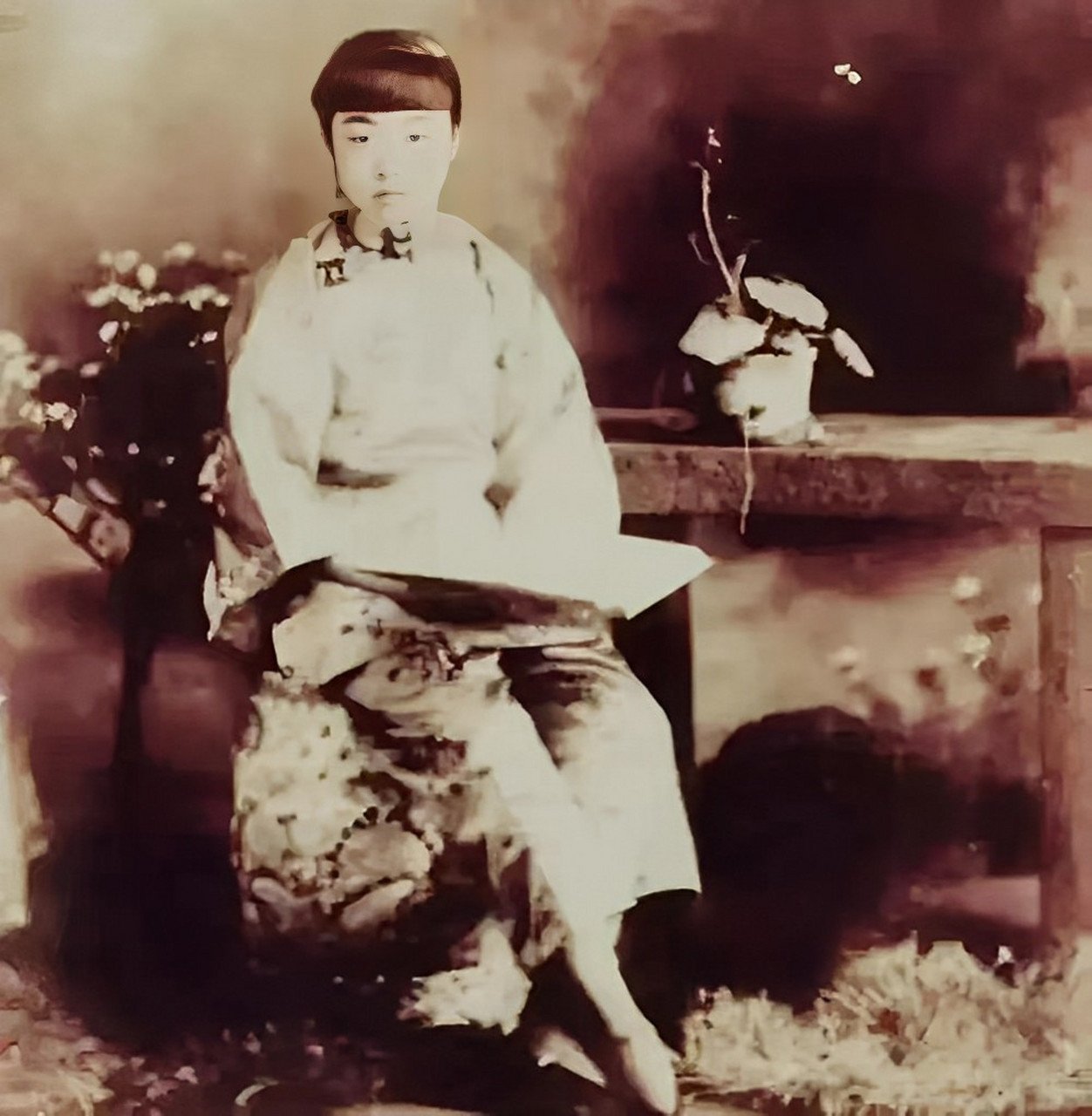 端庄的女子是罗一秀,伟人的第一任妻子!