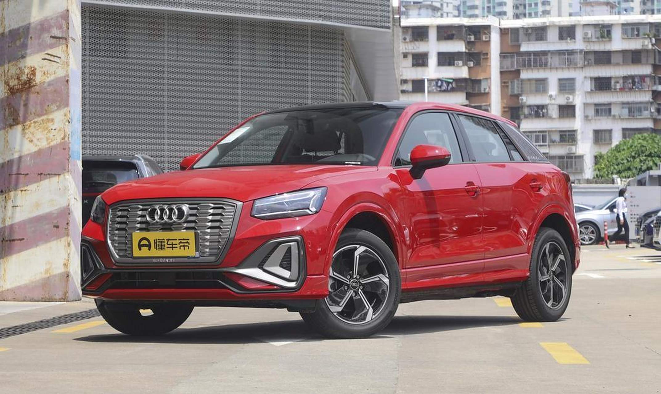 北京华阳奥通 奥迪q2l e-tron 现车销售,颜色可选.