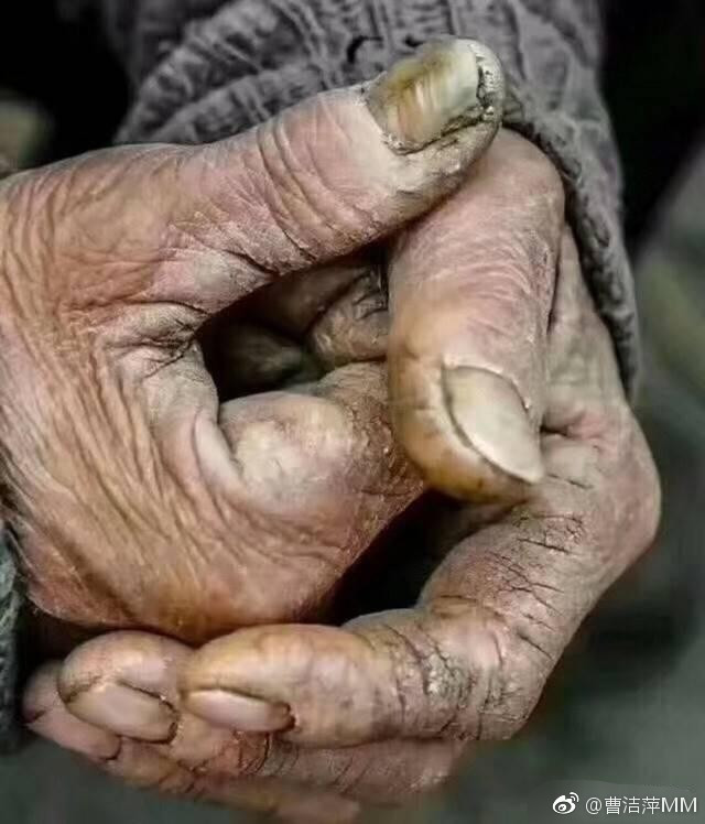 潮品#当你感到压力大,觉得不顺心的时候,就看看这双手, 看到这世缴舷