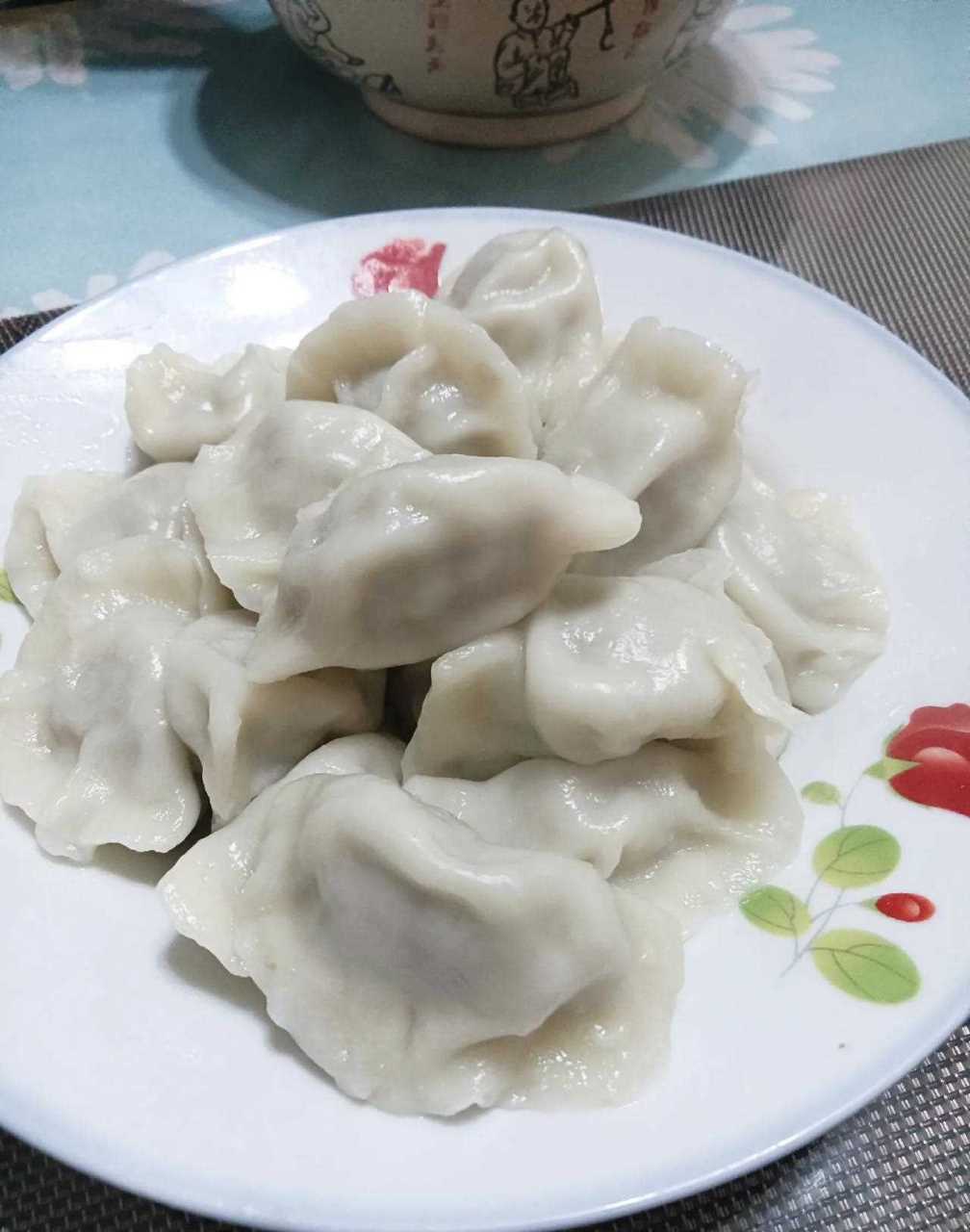 萝卜大肉饺子图片