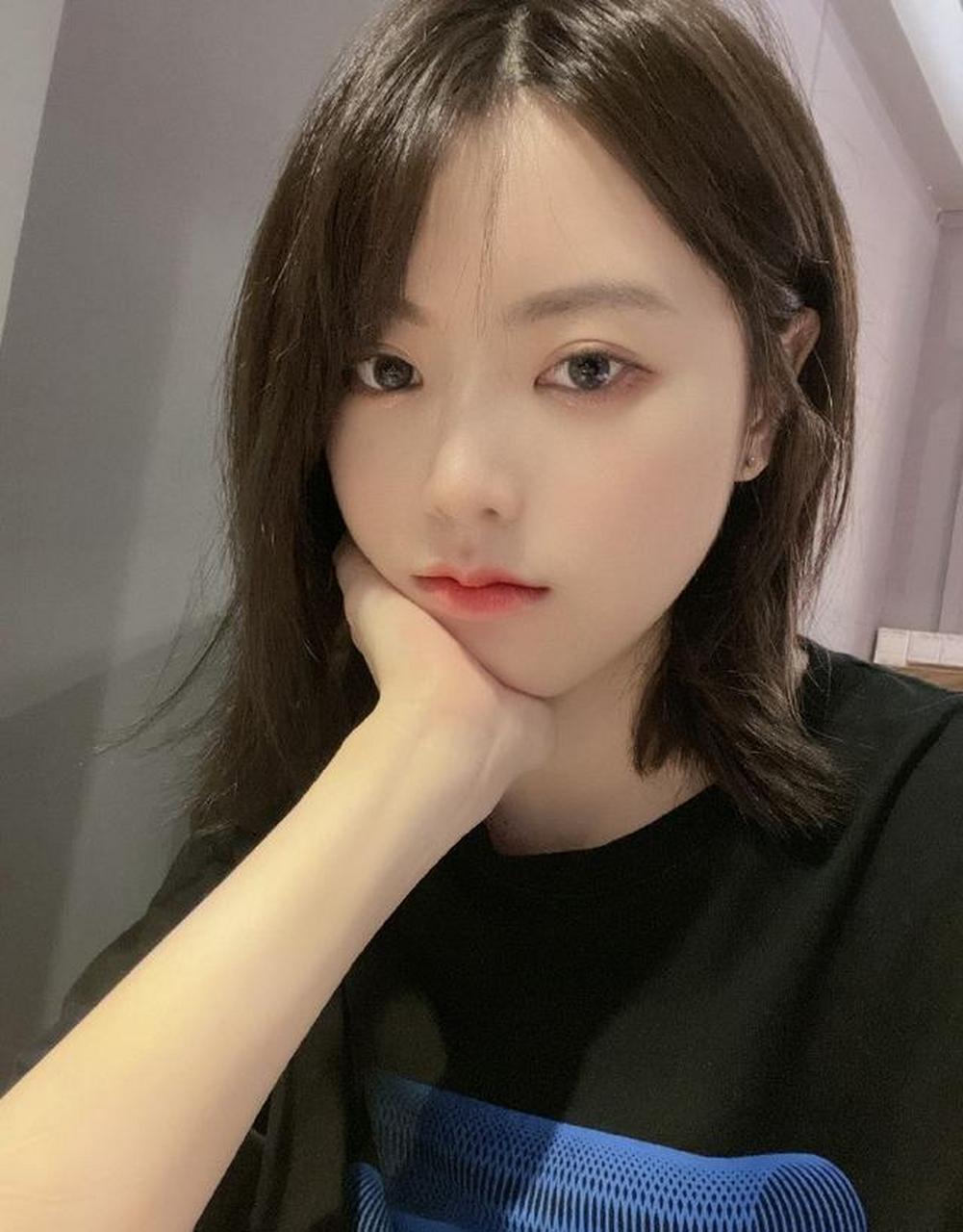 可爱美女gnz48-曾佳迷人美照欣赏,好清纯啊