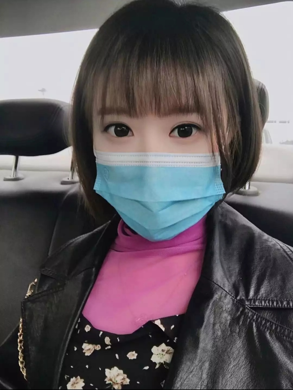 我是离异的单身女人,自己有事业,也保养的很年轻,颜值也不错,突然觉得