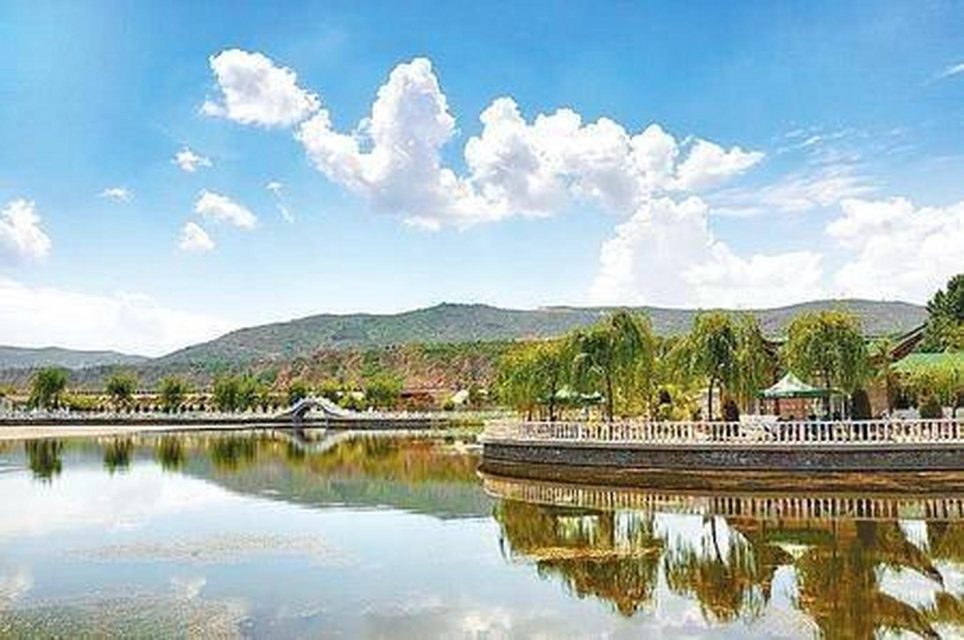甘肃省避暑的好地方—定西安定区的玉湖公园 甘肃省避暑的好地方,这个