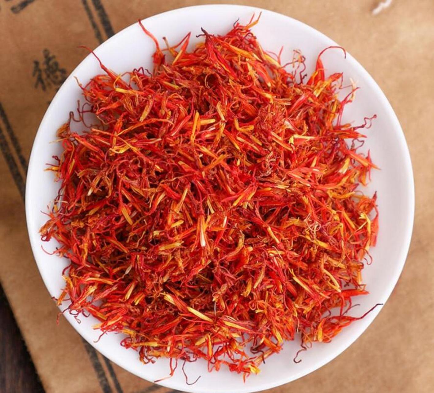 红花加一味药煮水喝,帮你打通血管 如果你有血管狭窄,血管斑块,动脉