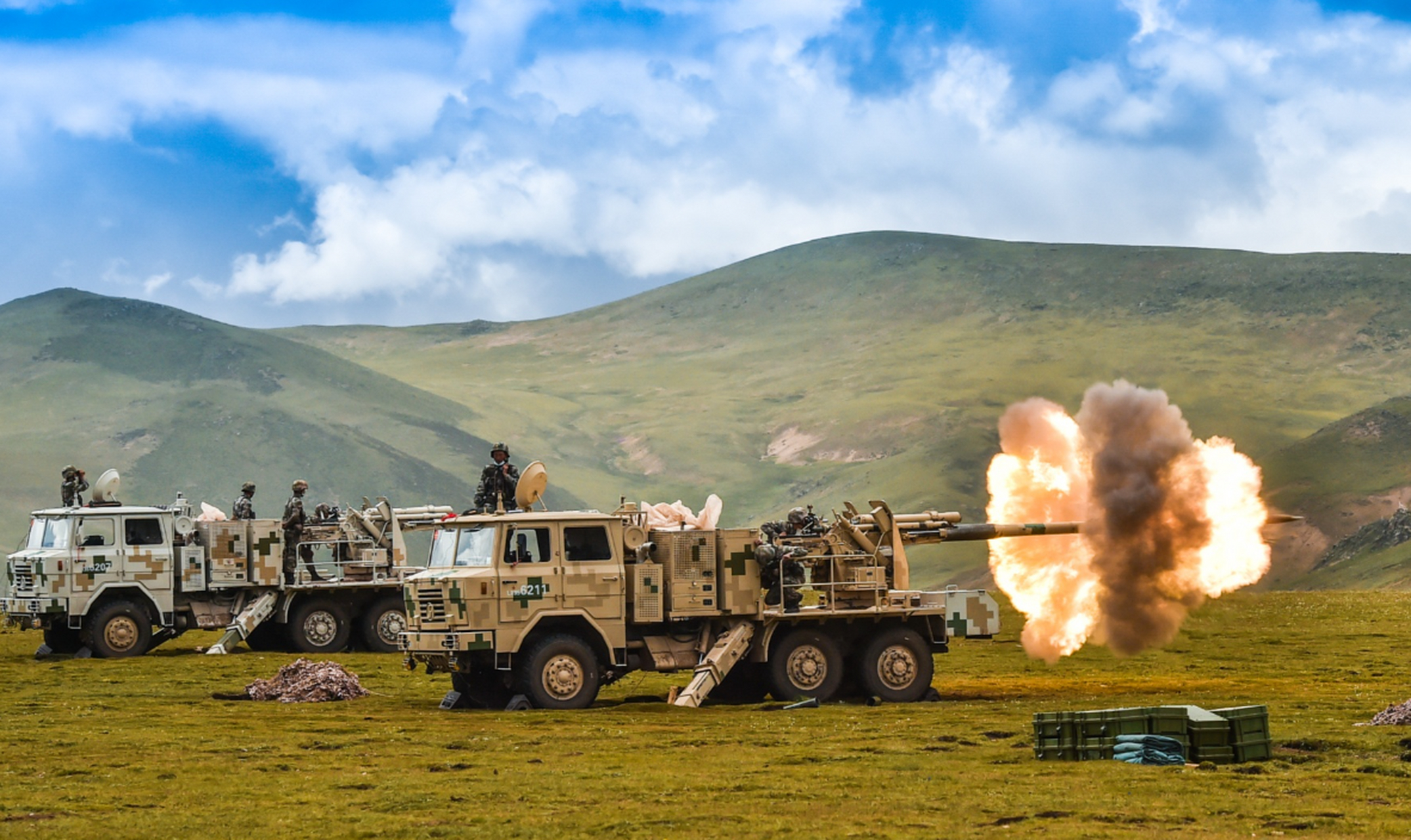 美专家:解放军虽拥有百万陆军,却毫无用处,专家:一派胡言 大家都知道