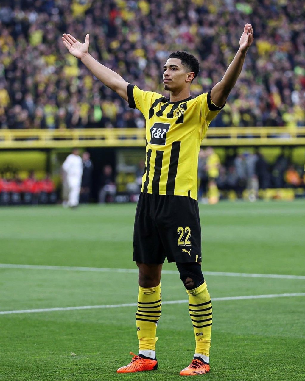 rnbvb:贝林厄姆拒绝了多特蒙德每年超过1400万欧元的续约报价.