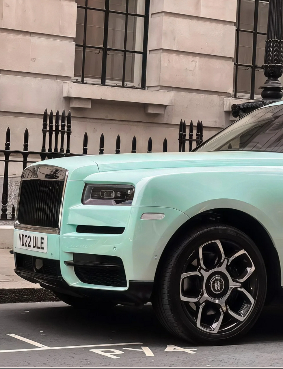 劳斯莱斯库里南·蒂芙尼蓝:惊艳时光的奢华之韵  劳斯莱斯库里南