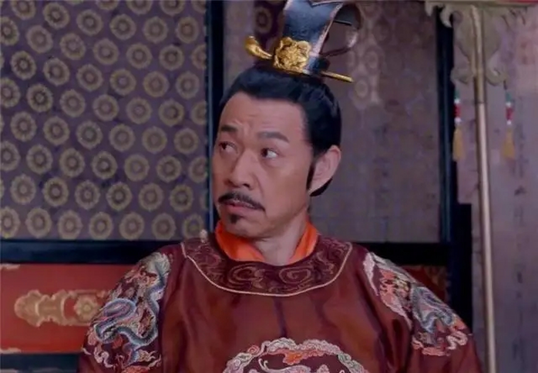 公元643年,太子李承乾刚被废黜,魏王李泰便跪在唐太宗李世民跟前说"