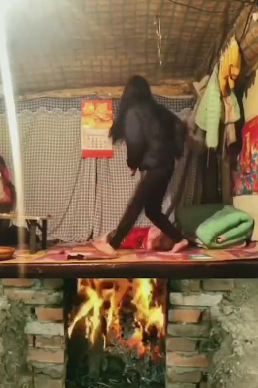 火烧太大了,有些烫脚