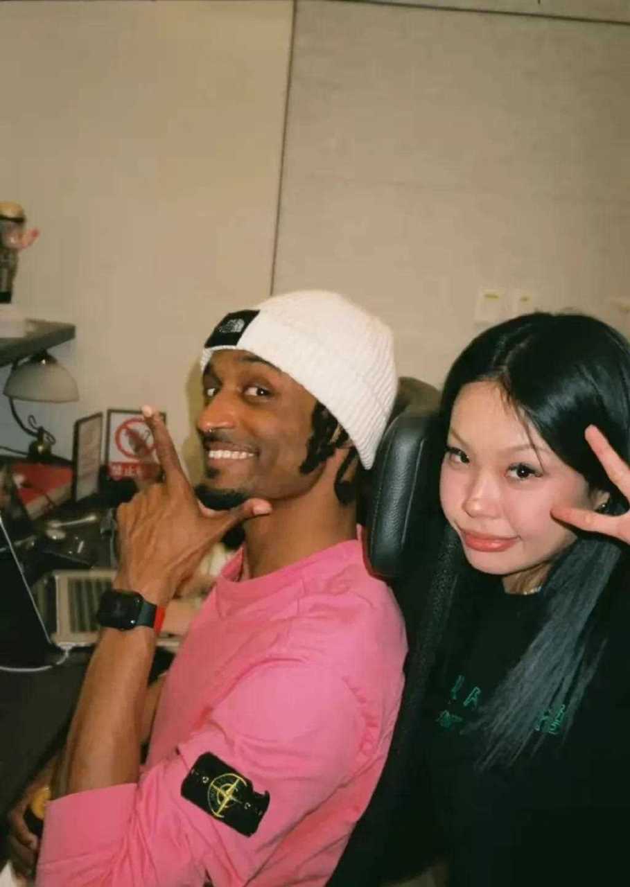 万妮达和她黑人老公著名制作人harikiri招惹谁了?