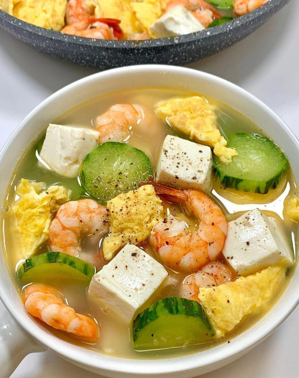 豆腐虾仁鸡蛋汤!  #奇趣美食嘉年华