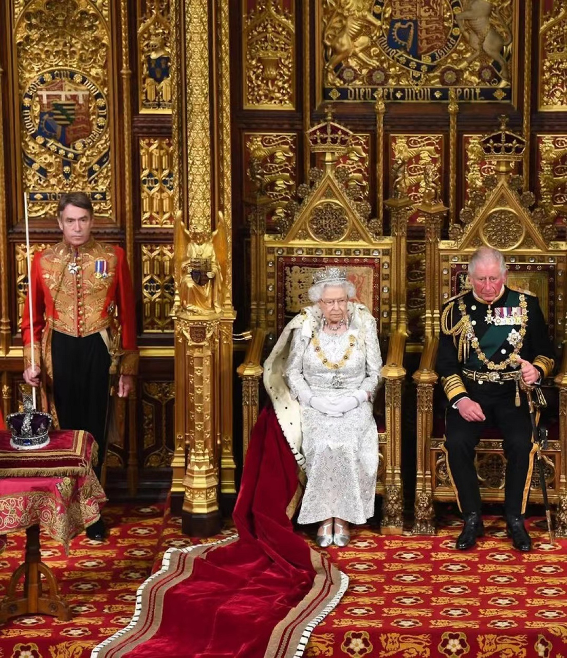 英国政府制定了一项名为"伦敦桥行动"的计划,这是对伊丽莎白女王之死