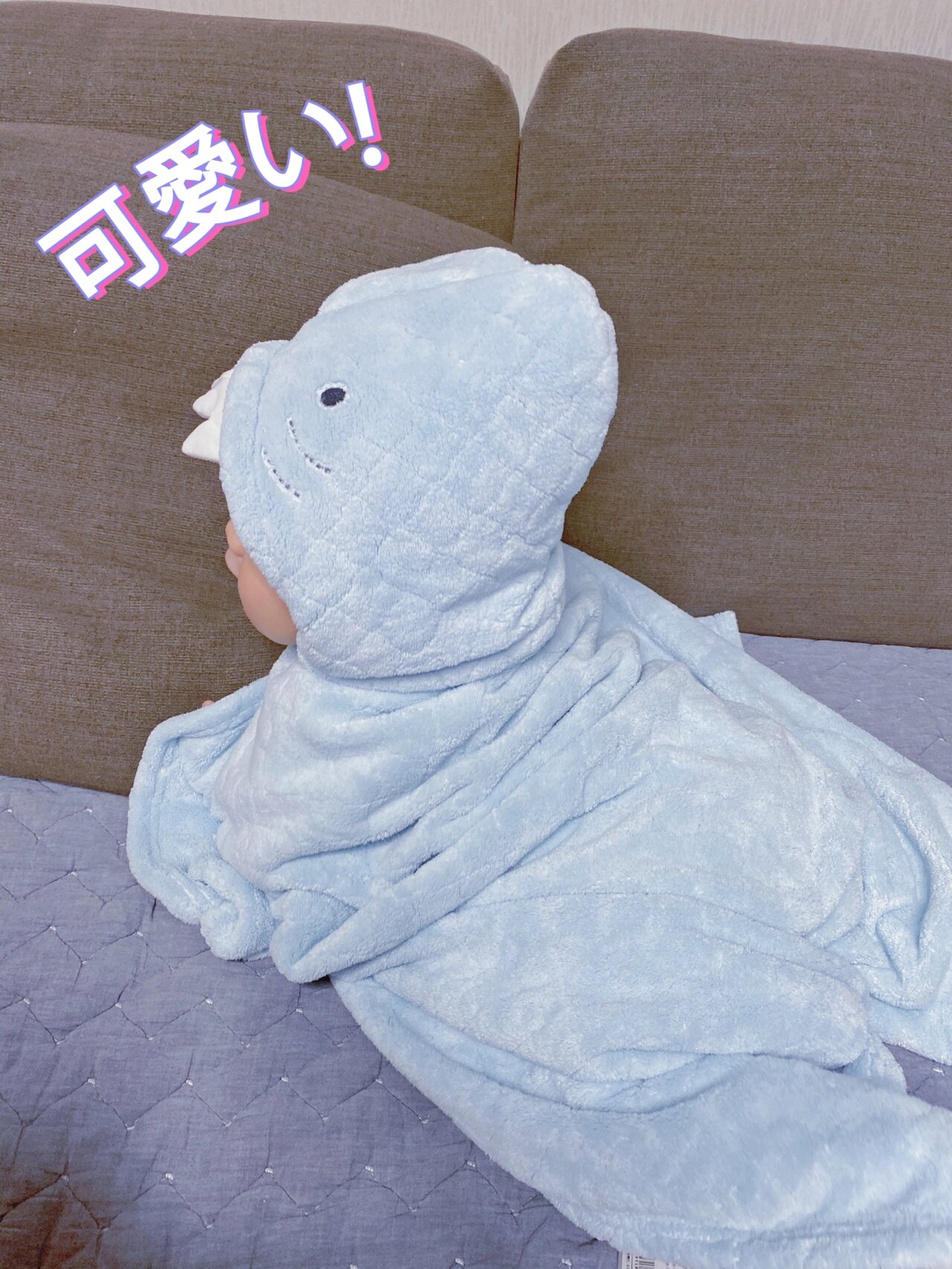 今天给宝宝洗完澡拍了点皂片 好可爱呀 毛绒绒胖乎乎的大胖鹅纸