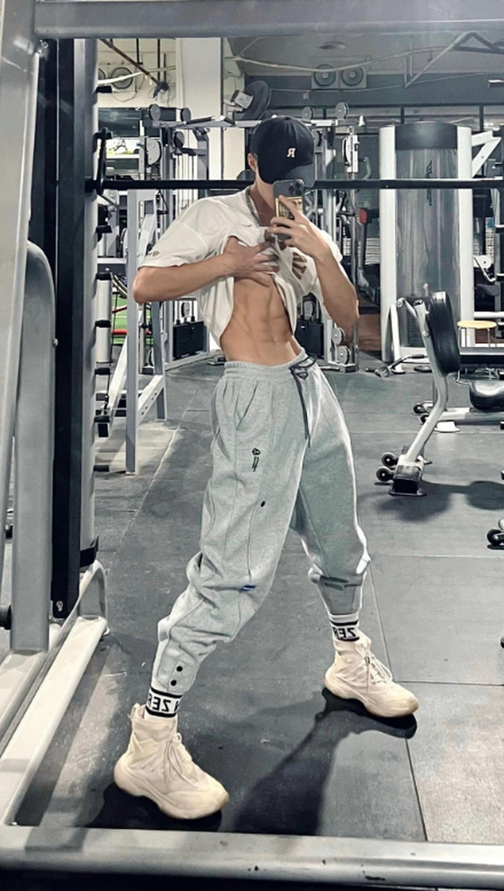 分享图片#帅哥# #健身
