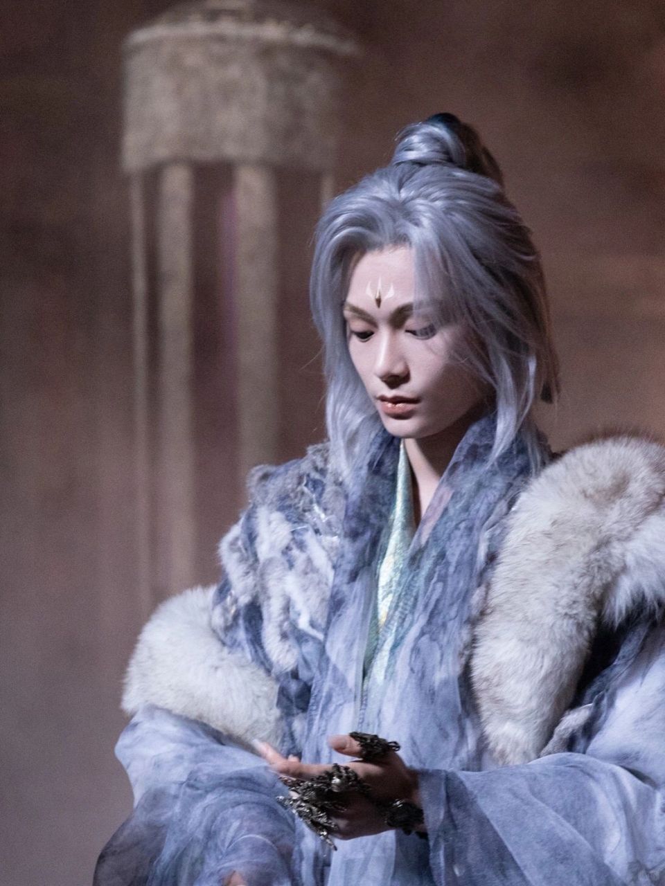 丁禹兮|《七时吉祥》  猫妖造型