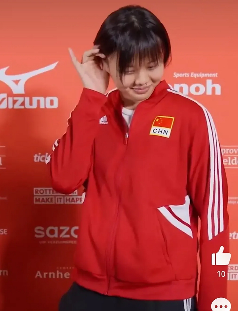 龚翔宇爱跳舞,是大家都知道的,但是在女排世锦赛开幕之日,为了庆祝