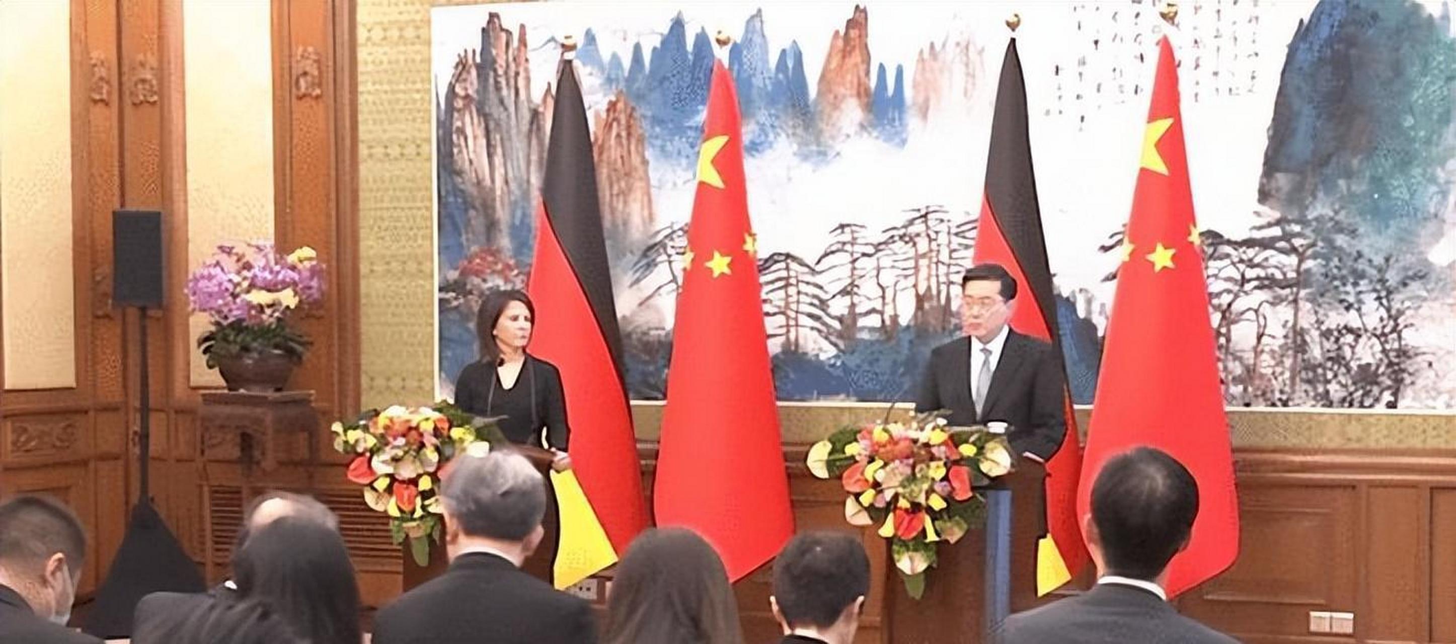 来源:央视新闻客户端 第六轮中德外交与安全战略对话今天(14日)在北京