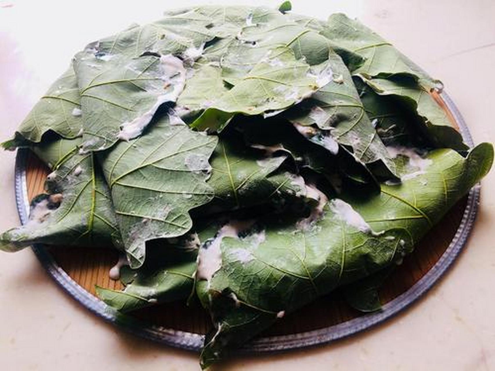 桲椤叶饼是最具秦皇岛特色的一种绿色食品.