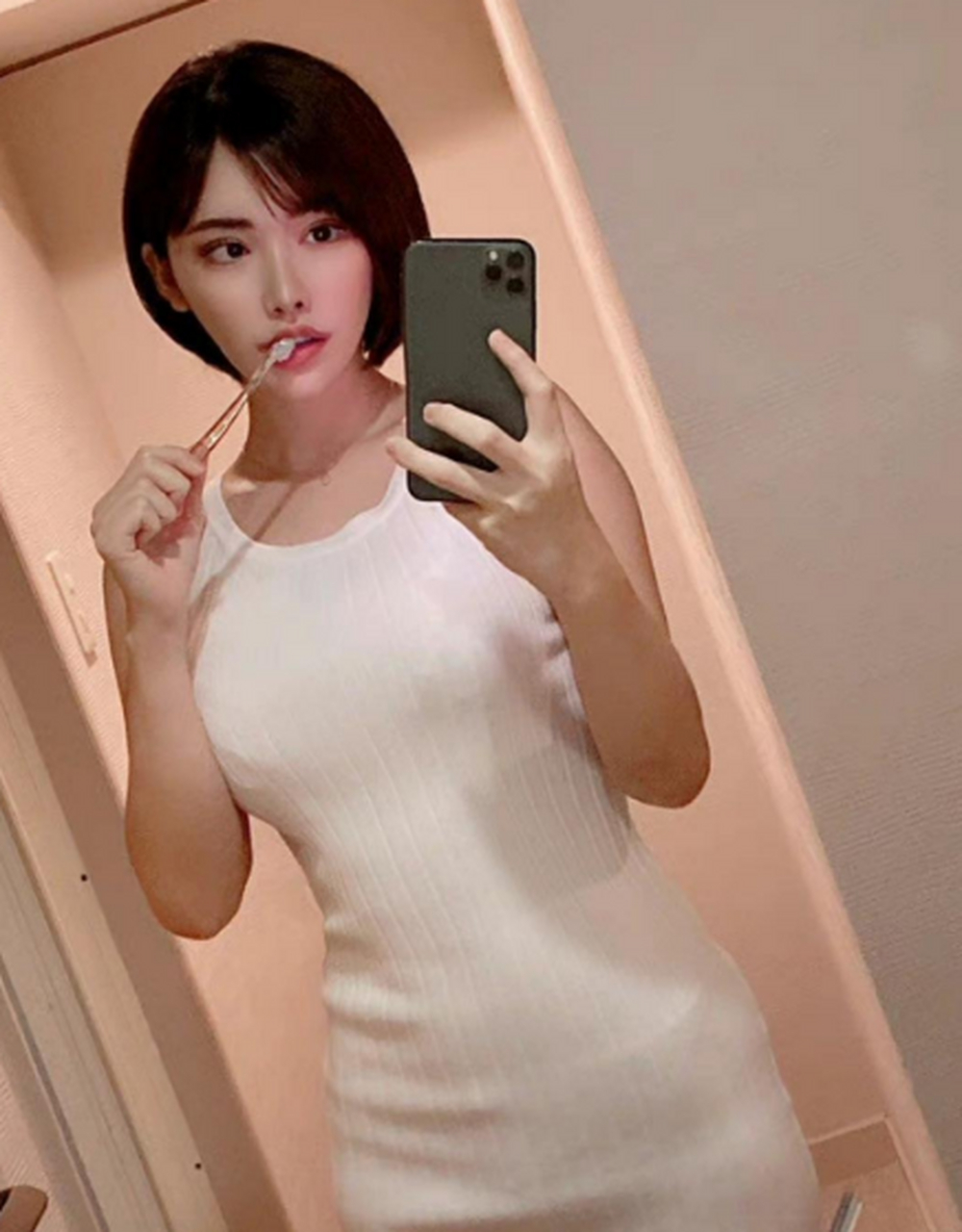 深田咏美小姐姐的自拍来了