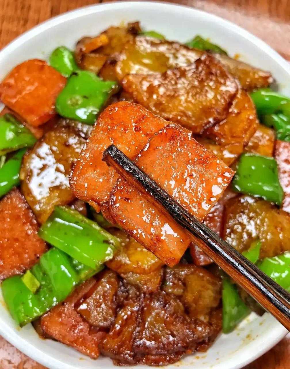 好吃的干锅土豆片,做法简单,好吃又下饭的大众家常菜[兔年大吉][蜡烛]