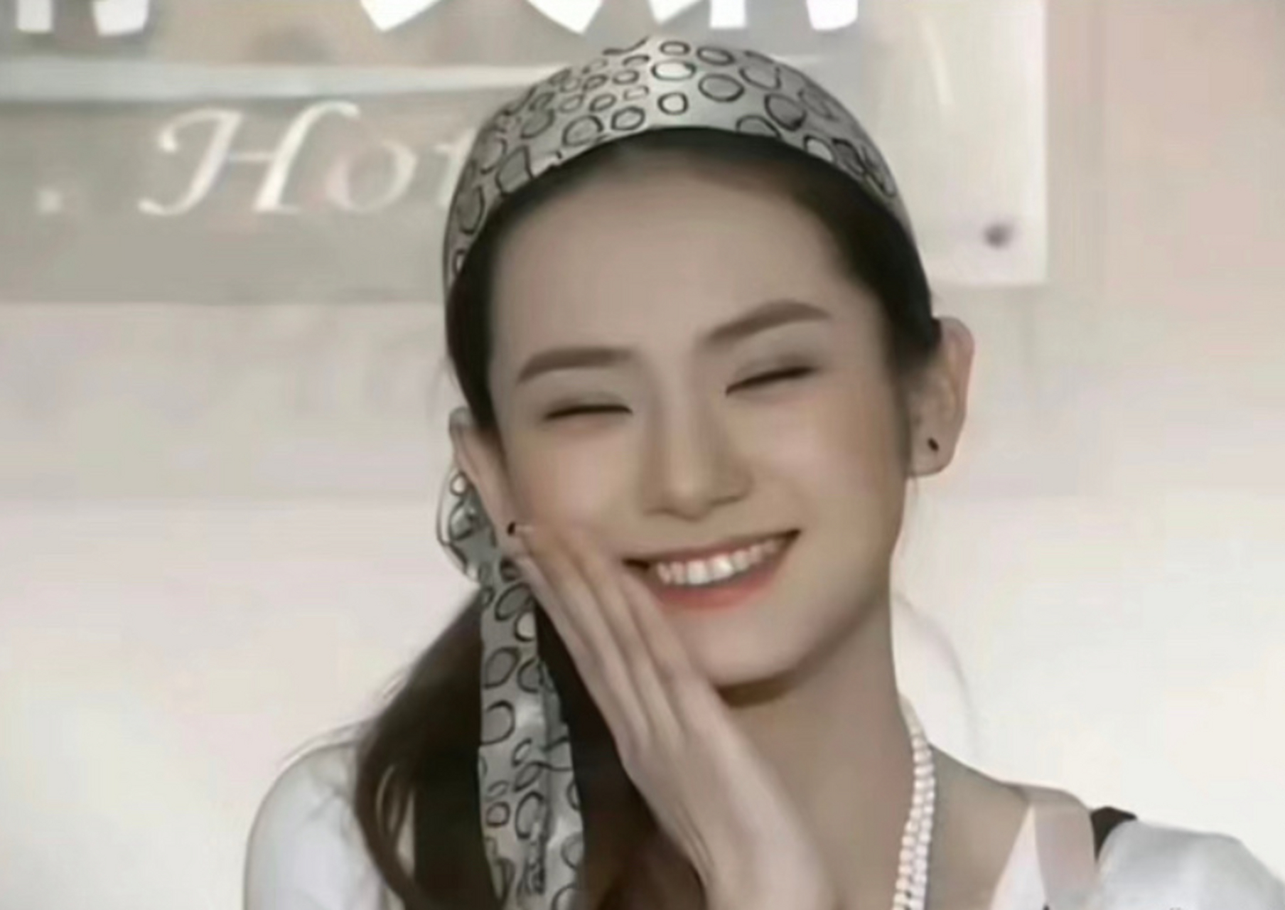 戚薇早期走甜美路线,还真是清纯啊