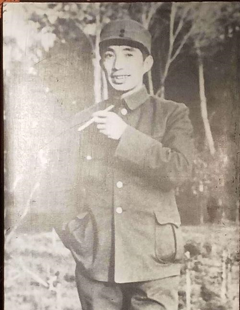 彭加伦是红军中少有的知识分子,他的回忆真实可信,1936年,红军长征