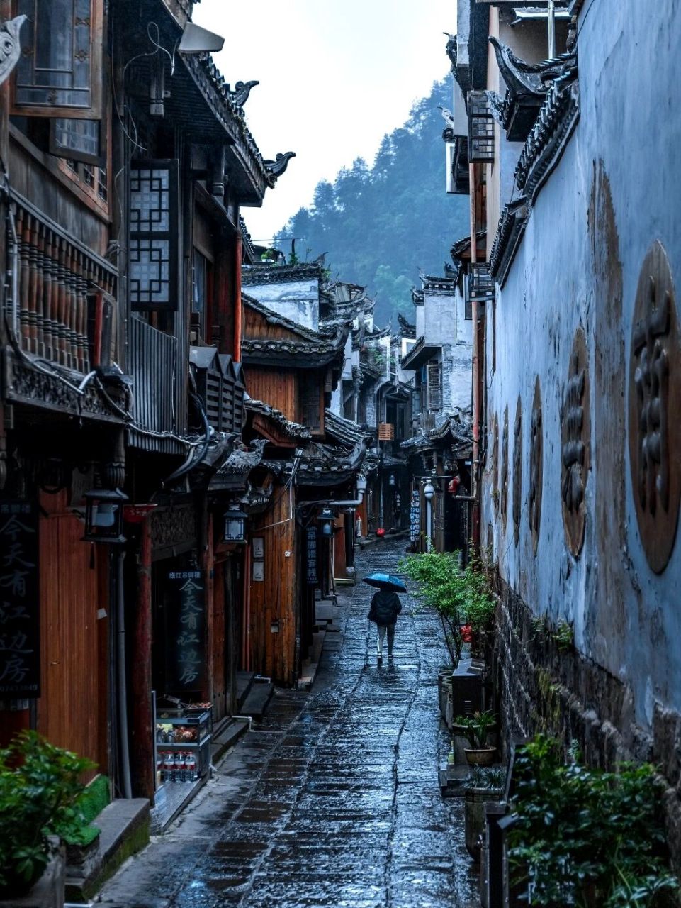 烟雨凤凰,我见到了中国最美小城97|湖南 "天青色等烟雨,而我在等你"