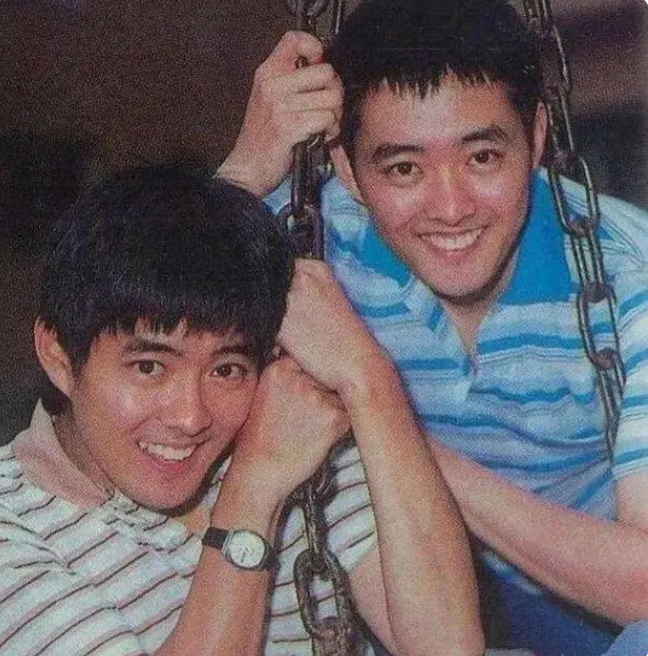 台湾演员李志希和双胞胎弟弟李志奇的合影 第一次知道他还有个双胞胎