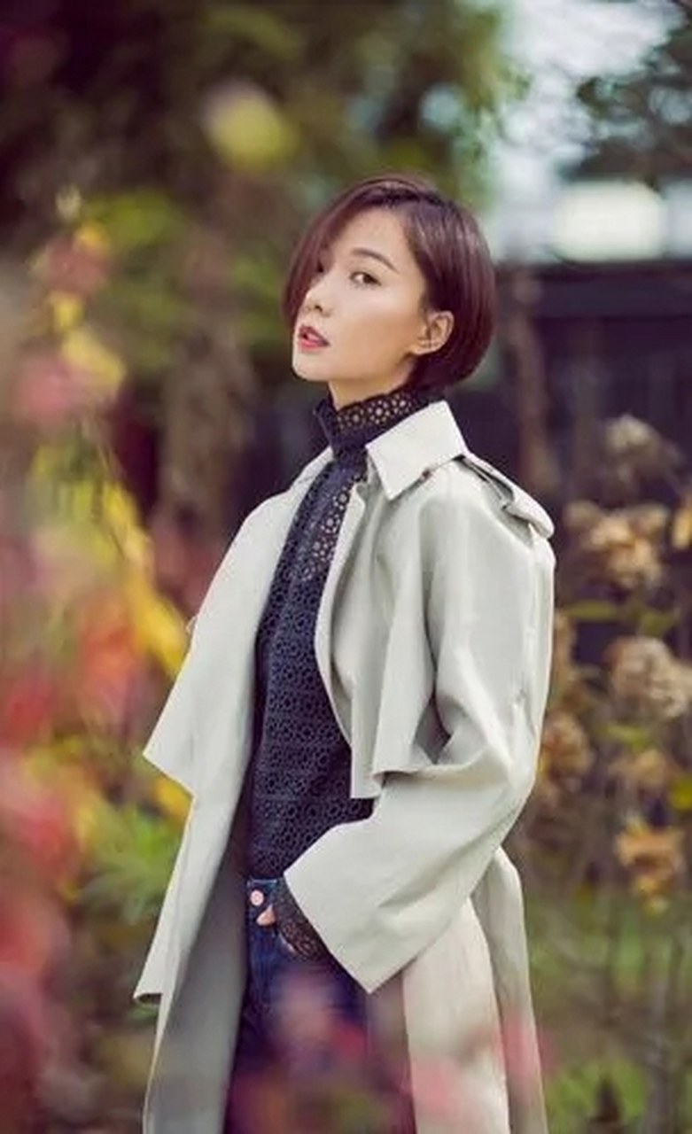 张嘉佳被张靓颖和王璐丹坑,有多惨多好笑?