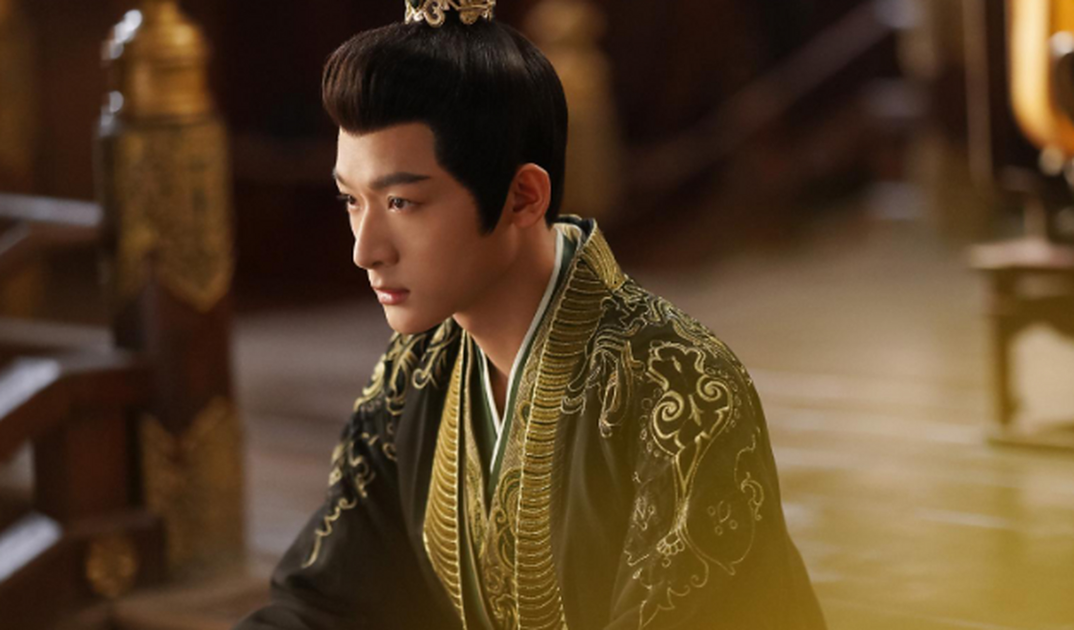 张晚意成新晋"古装男神"?三部待播古偶剧,搭档的都是大美女.