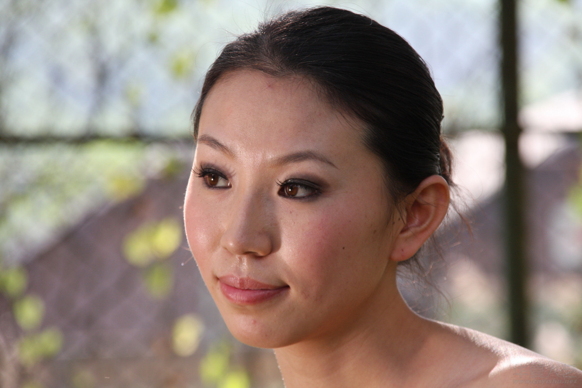 性感美女# #丝袜美腿# 慵懒的居家妇人小嫂子