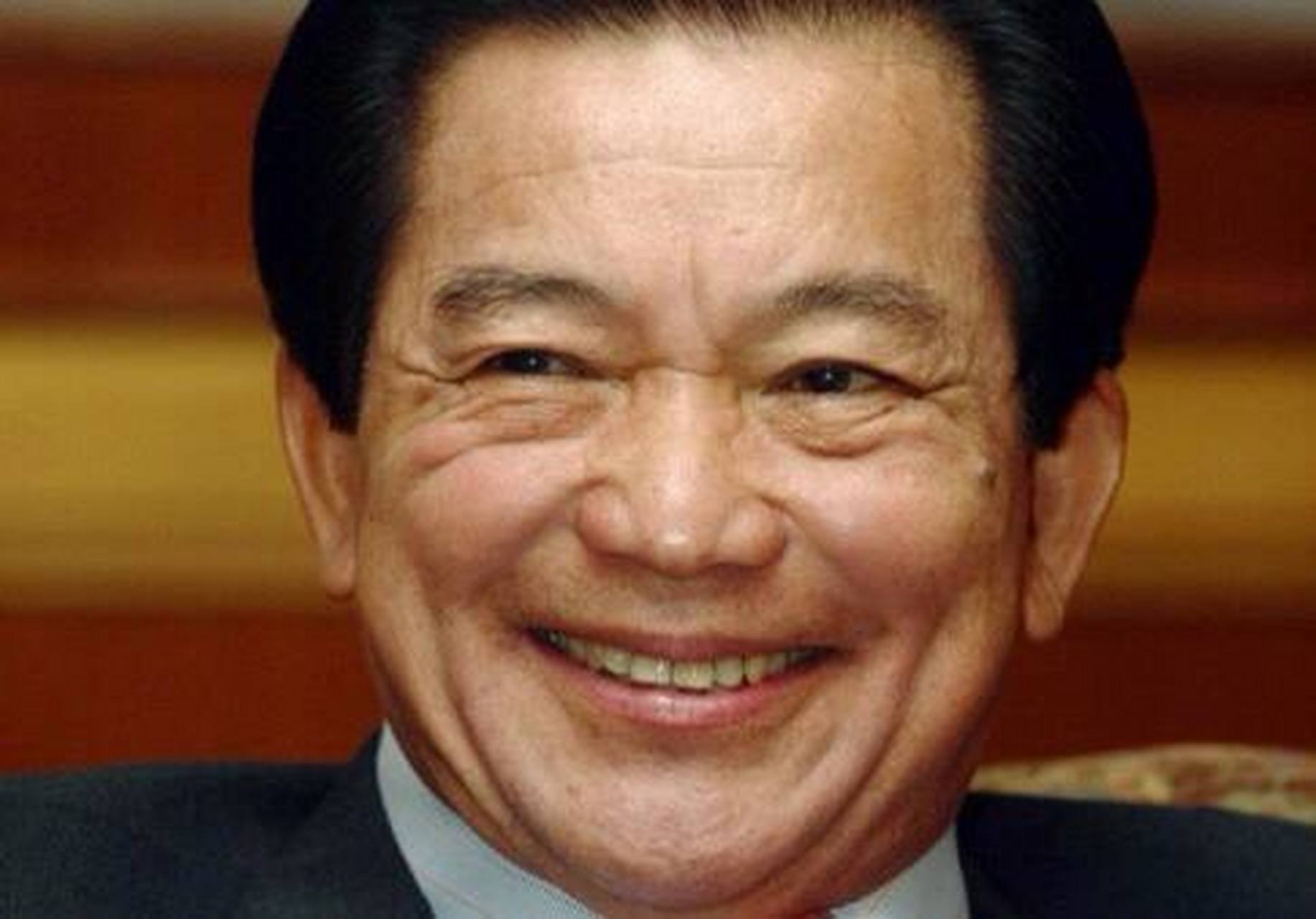 2019年6月1日,马来西亚富豪李深静突然去世,而过两天就是他80岁寿辰.