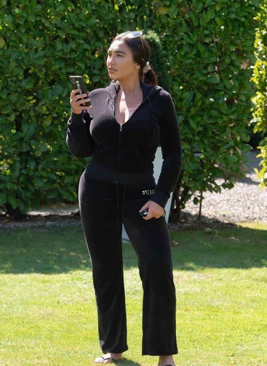 女星劳伦·古杰现身艾塞克斯,她有着特别的魅力