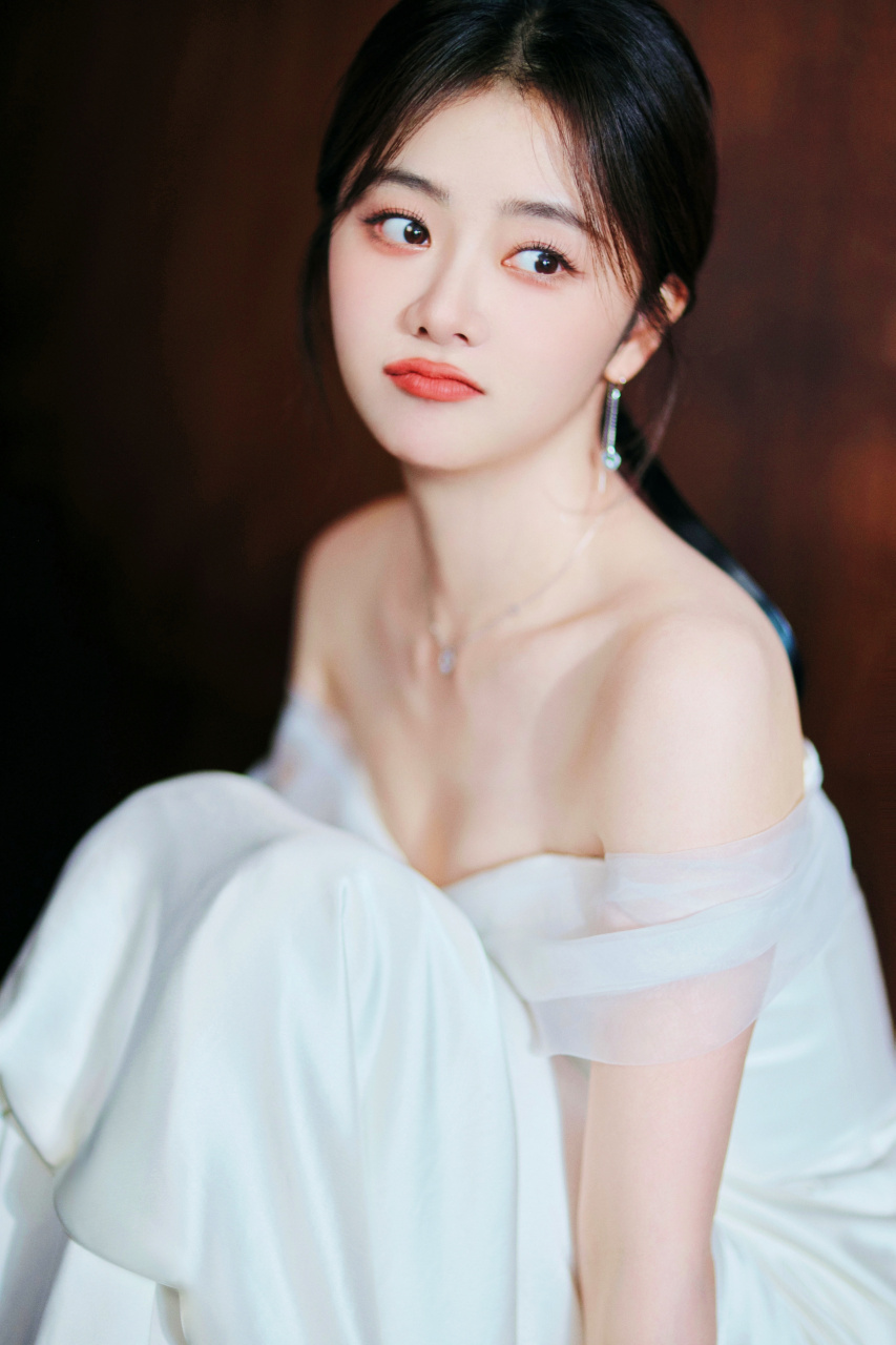 if youre in pitch blackness, all you can do is sitting tight