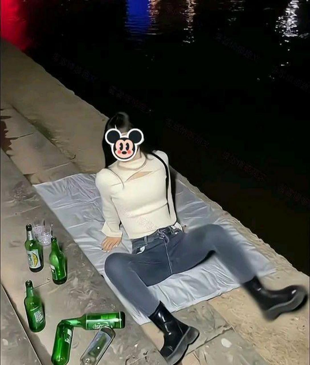 一个人伤心醉酒,怎么安慰她?