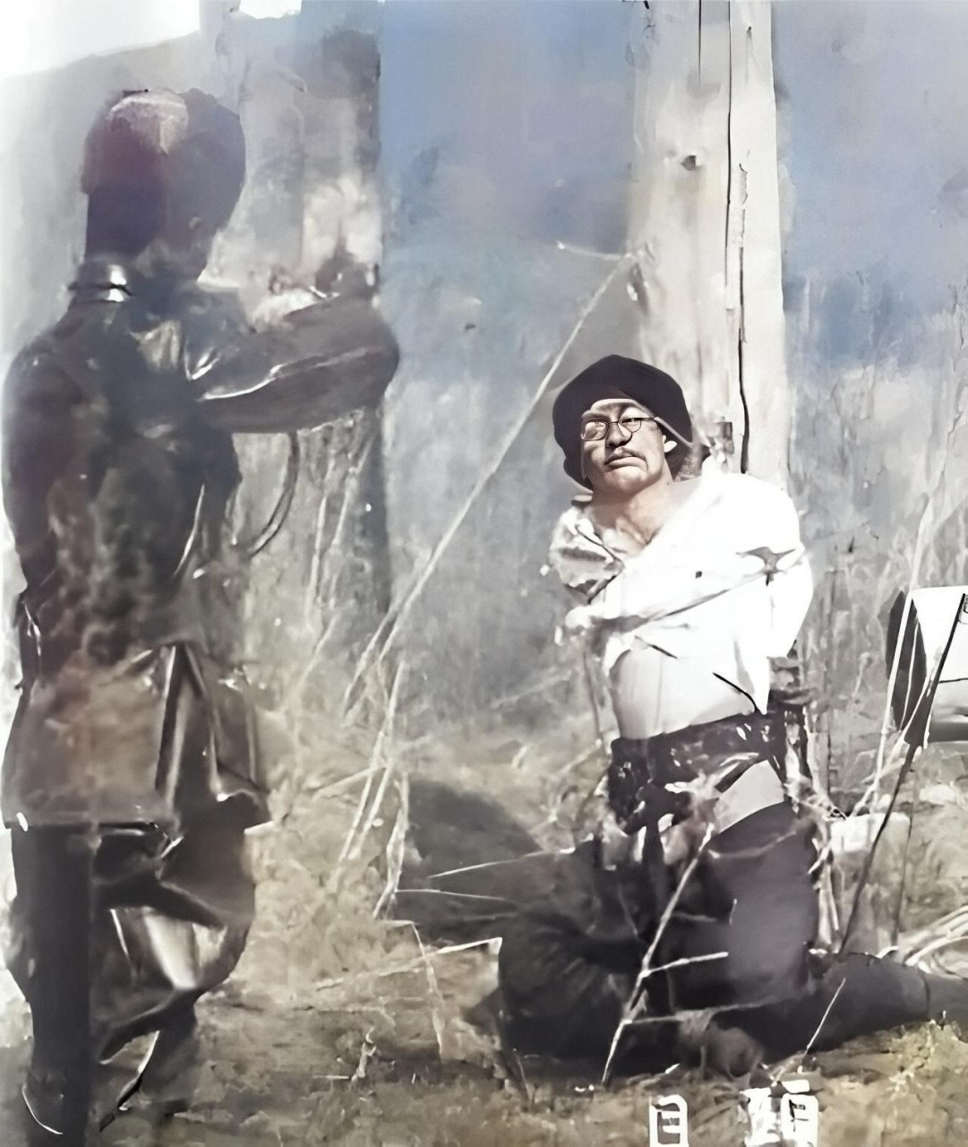 1936年,在长春市郊的刑场,即将被日寇杀害的英雄万顺,不知道受过多少