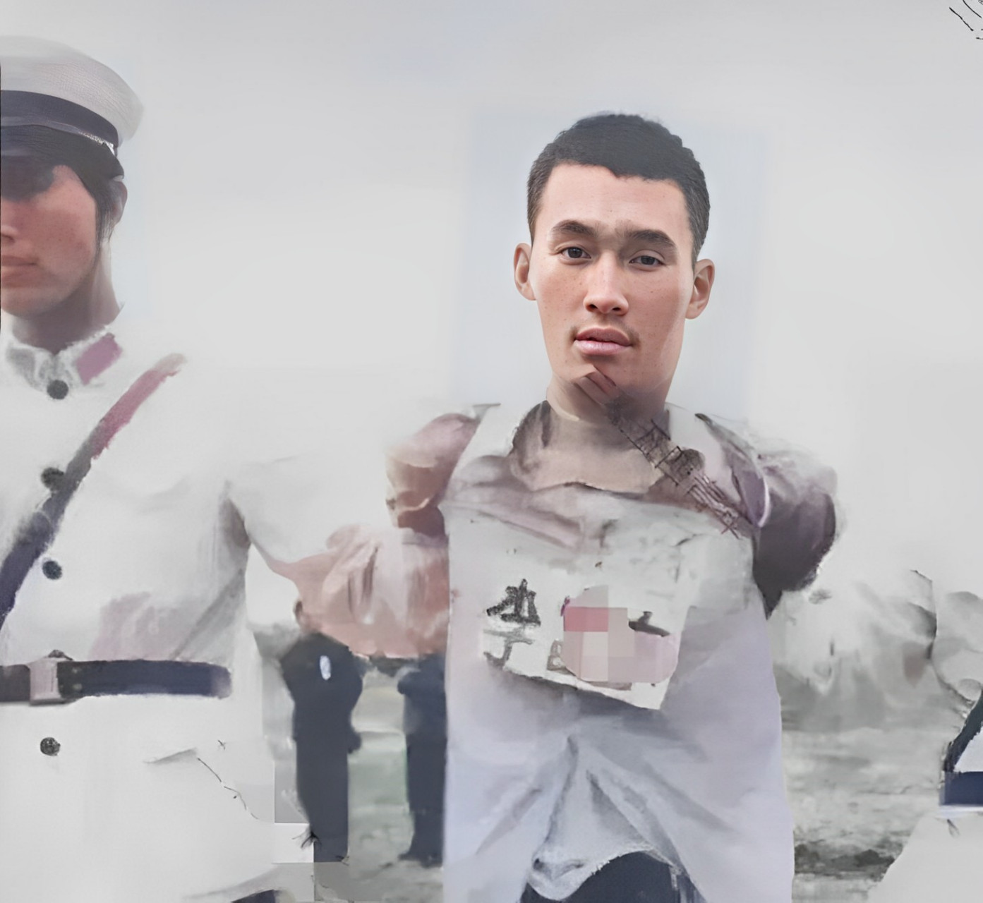 这是80年代,一位年轻死刑犯的最后一张留影.