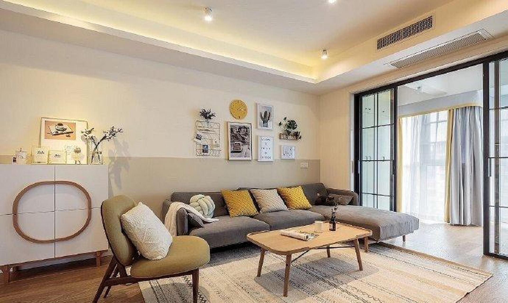 暖色调,北欧风  你喜欢这样的装修吗?喜欢点个赞吧.