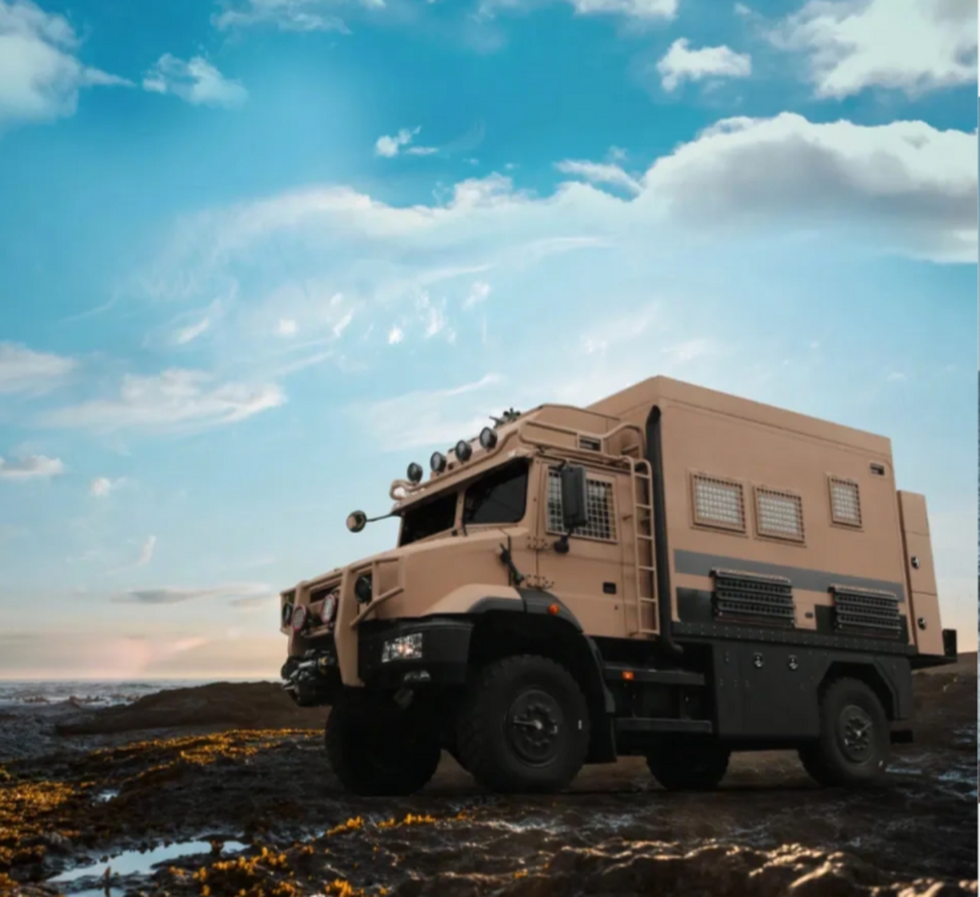 一汽解放·雪鹰越野房车,是一款备受瞩目的国产佳作.