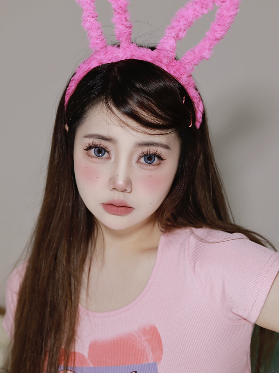 粉嫩嫩的新年兔兔妆  甜妹必备妆容  这个可可爱爱的软萌兔系妆容,以