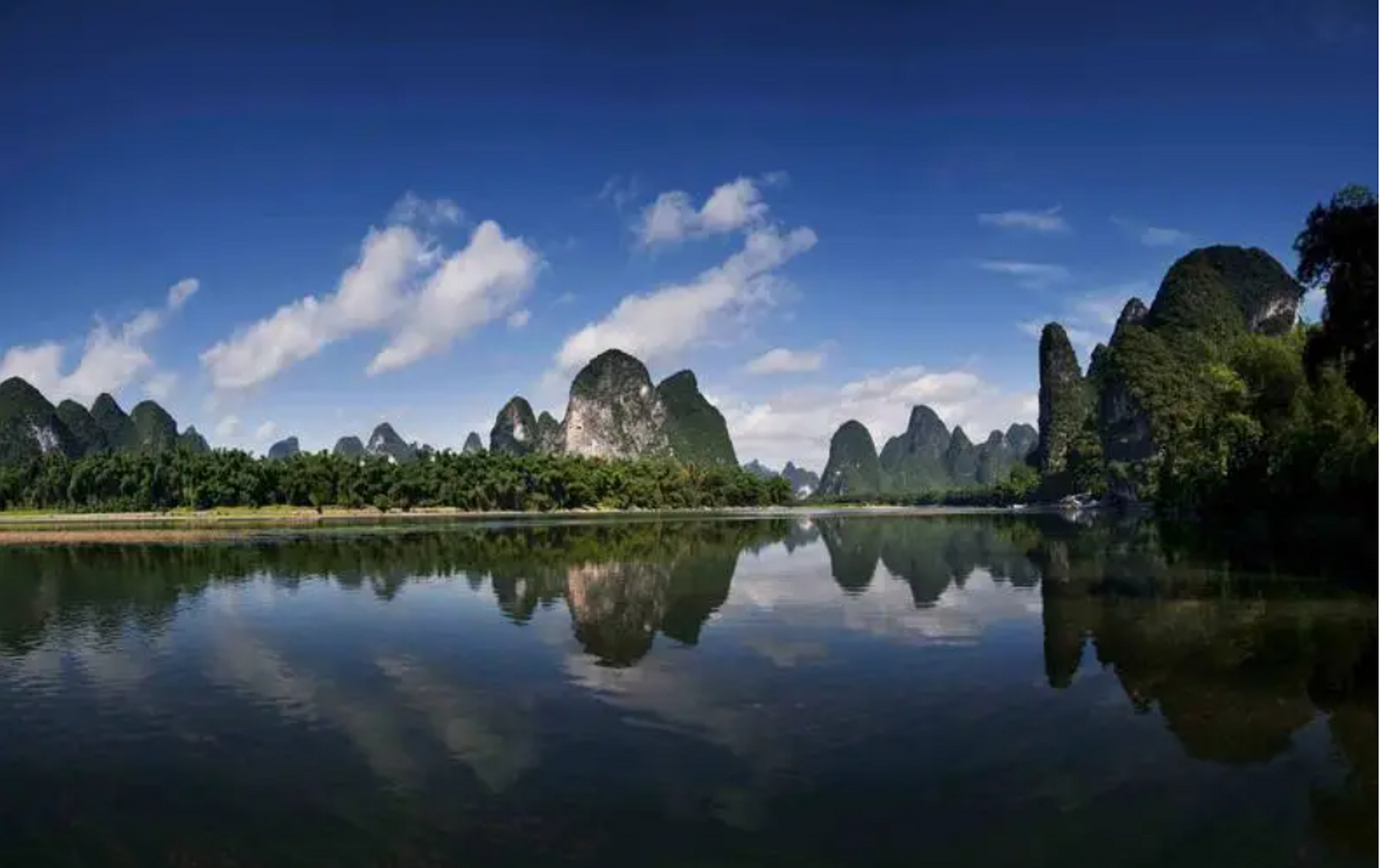 桂林山水甲天下# 桂林山水甲天下,阳朔之行是中国旅游业的一张名片.