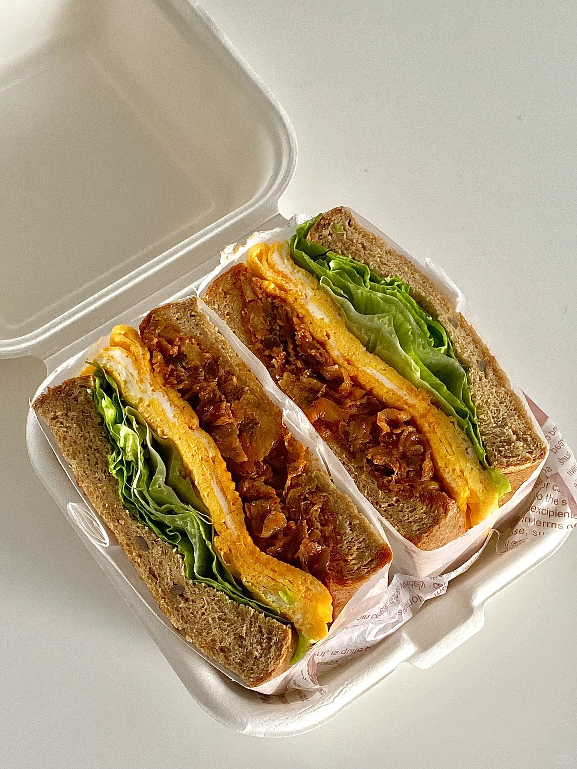 泡菜猪肉蛋饼三明治丨香懵 打工人的早餐 三明治是我的首选 做好直接