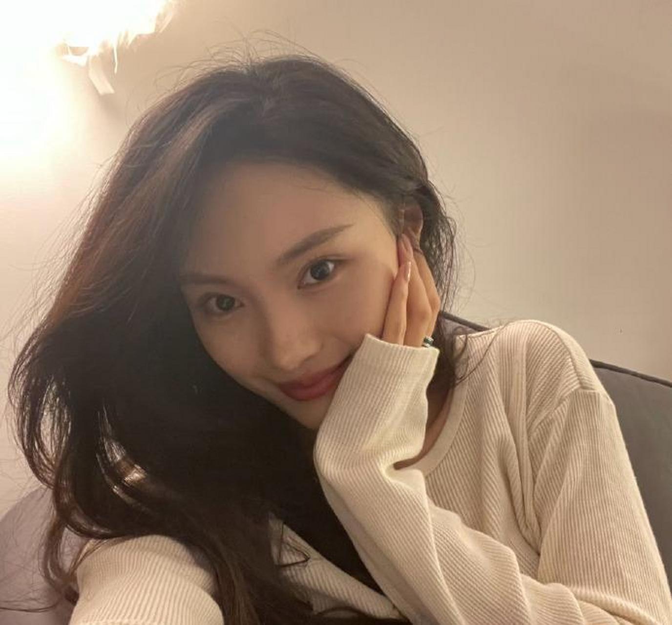北京电影学院美女演员姜奕含迷人美照欣赏,好美啊