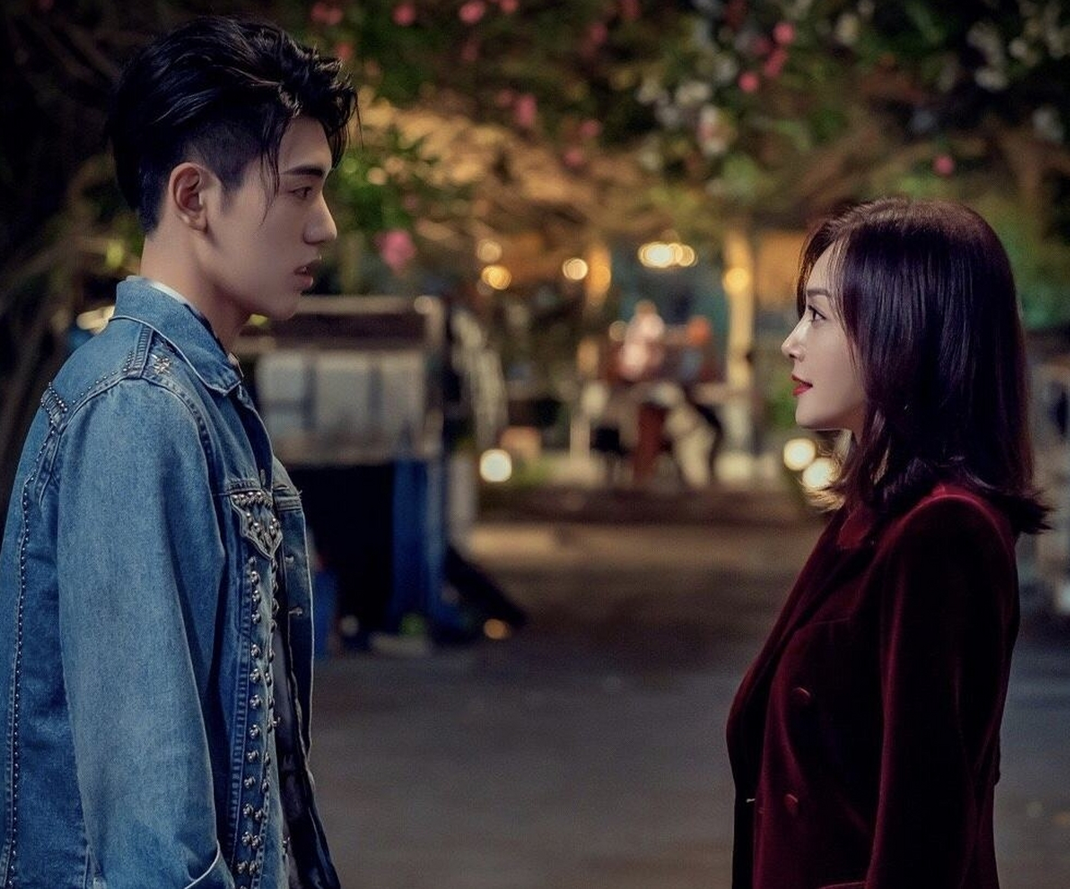 实际上,在《延禧攻略》再次翻红之前,秦岚有过一