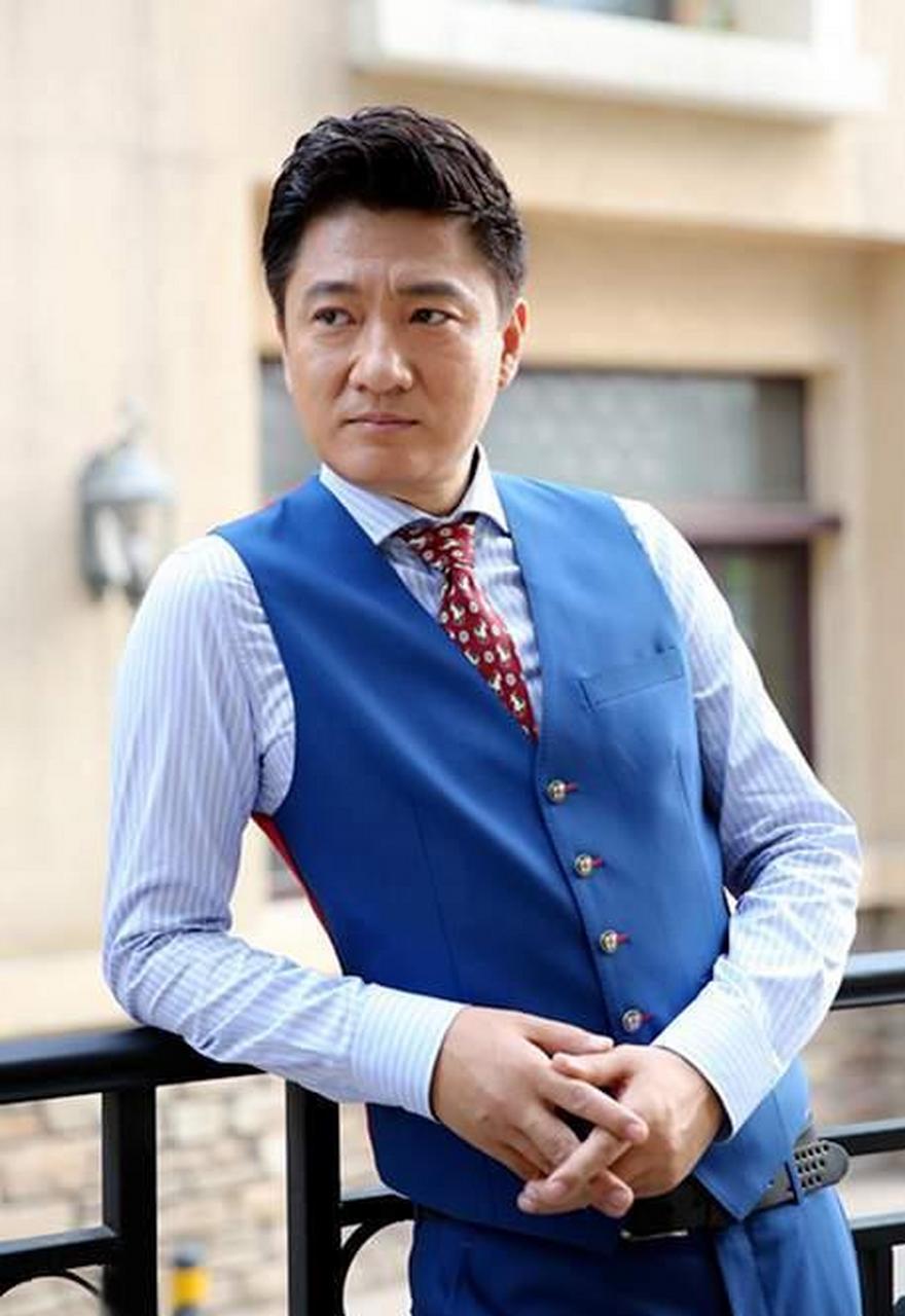著名演员韩青:读中戏时有段心痛过往,妻子生宝宝又九死一生