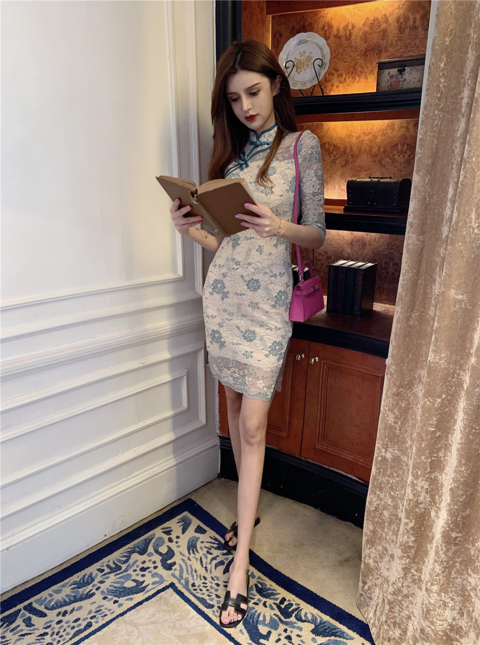 性感短款包臀蕾丝旗袍改良版连衣裙
