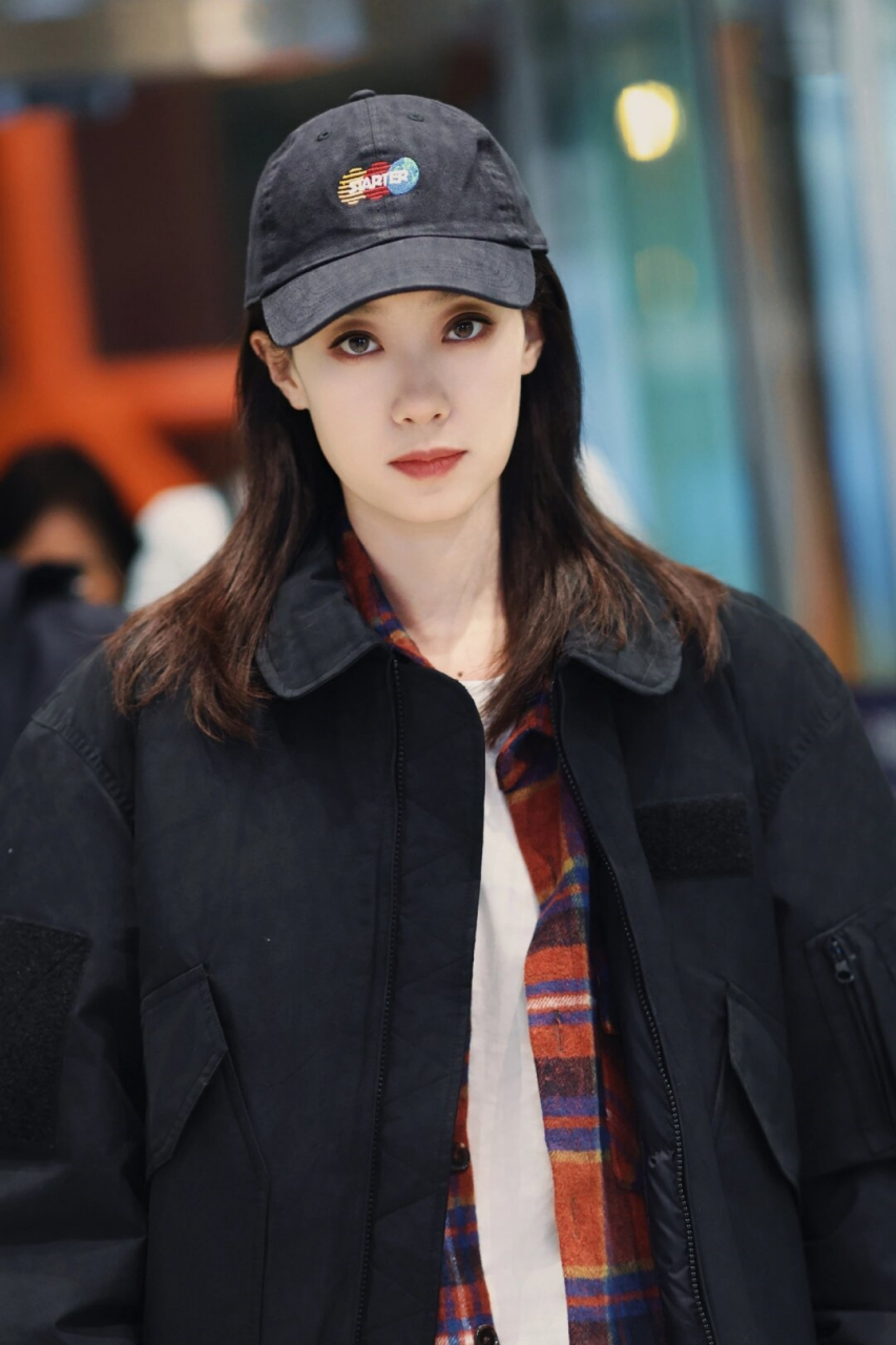 张小斐男友风穿搭太酷了好亮的眼睛