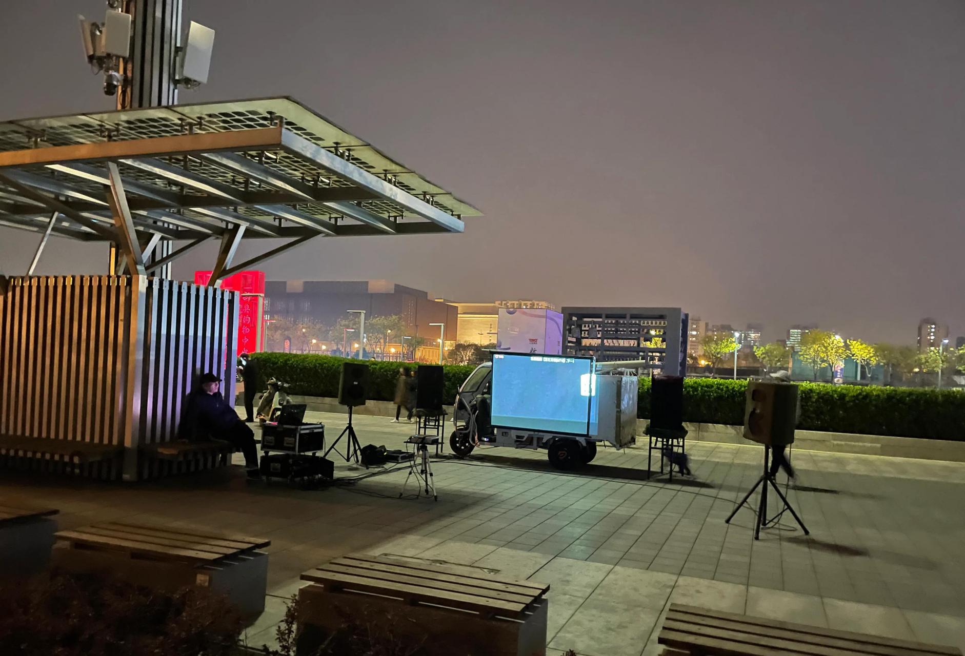 奥林匹克公园秒变露天ktv 北京鸟巢,水立方,体育馆在完成夏季奥运会