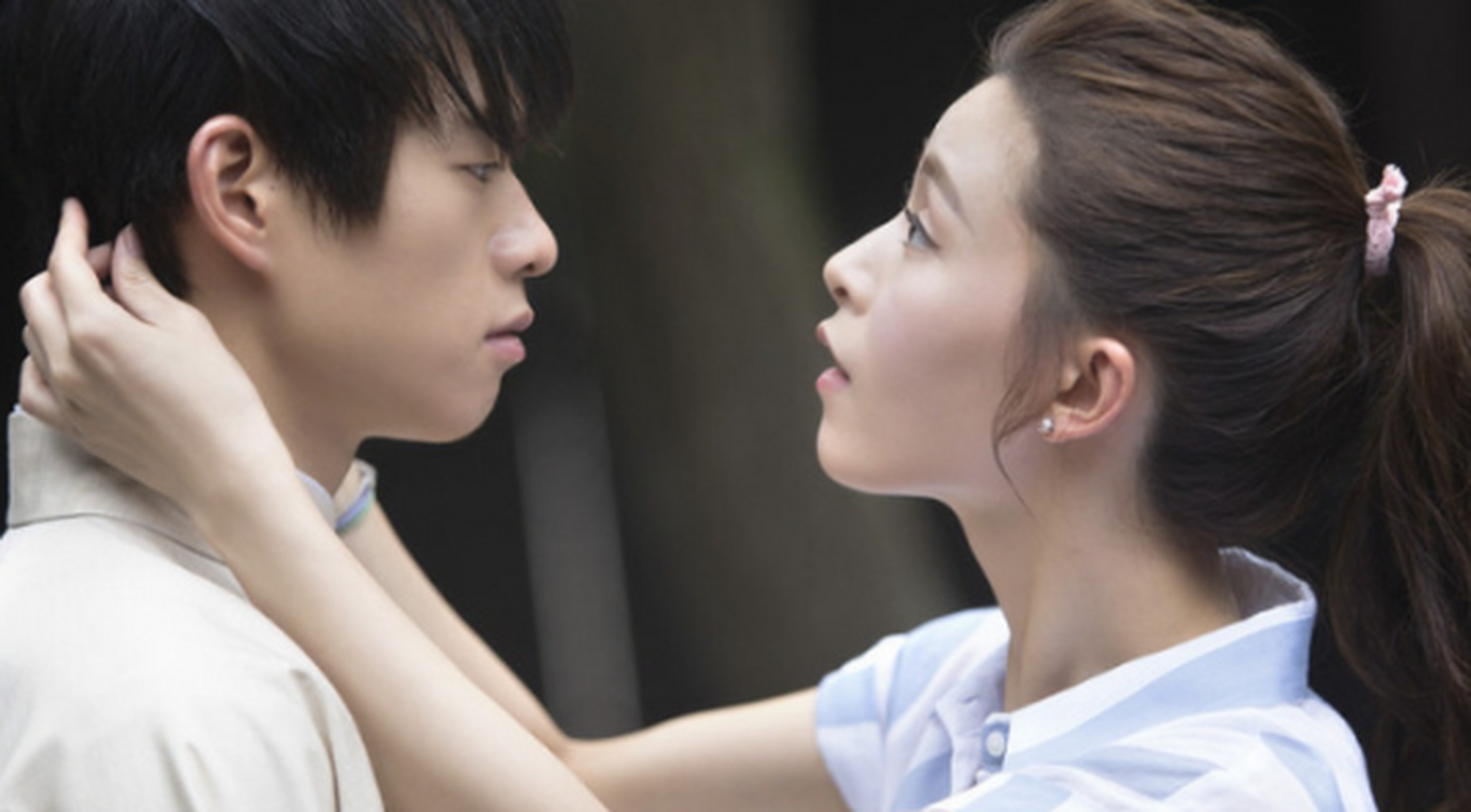 演过情侣# 魏大勋 janiceman文咏珊 七年前合作过《相爱穿梭千年2》